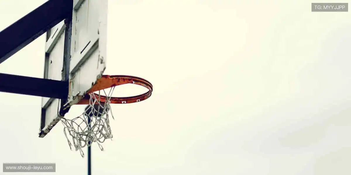 把热爱穿在身上！👕 限量周边，让你的支持永不褪色！